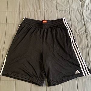 Mens Adidas Basketball Shorts - Size XL